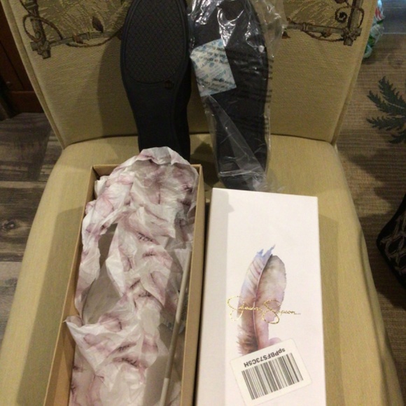 Jessica Simpson "Neverly" Black MicroSuede - 8.5M - Picture 5 of 5